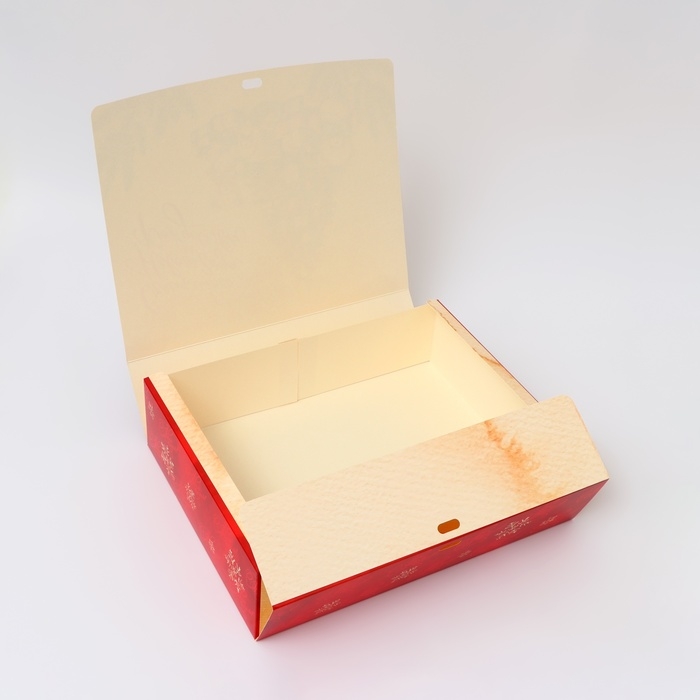 Новый год. Коробка подарочная новогодняя складная, упаковка, &laquo;Ёлка и медведь&raquo;, 31 &times; 24,5 &times; 8 см .