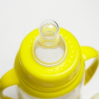 Бутылочка для кормления &laquo;Фрукты пляж&raquo;, классическое горло, 150 мл., от 0 мес., цилиндр, с ручками