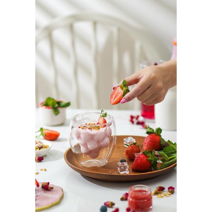 Стакан стеклянный с двойными стенками Magistro &laquo;Дуо. Виноград&raquo;, 200 мл, 8,5&times;9 см