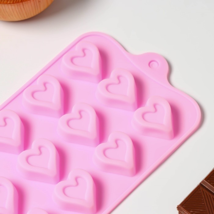 Форма для конфет и шоколада Доляна &laquo;Сердечко&raquo;, силикон, 21&times;10 см, 15 ячеек (2,7&times;2,8 см), цвет МИКС