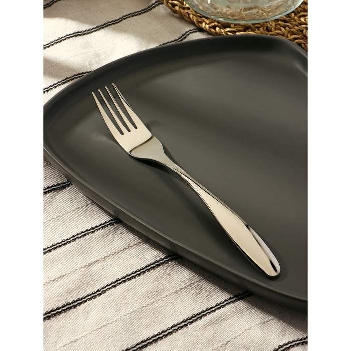 Вилка столовая из нержавеющей стали &laquo;Марио&raquo;, h=20,5 см, цвет серебряный