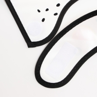 Нагрудник для кормления &laquo;Малыши&raquo; Г. Доман непромокаемый на липучке, с карманом