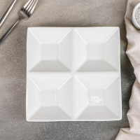 Менажница фарфоровая 4 ячейки Wilmax, 20&times;20 см, цвет белый