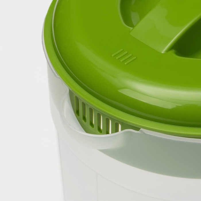 Кувшин с крышкой, 2,5 л, 20×14,5×22 см, пластик, зелёный Кувшин с крышкой, 2,5 л, 20×14,5×22 см, пластик, зелёный