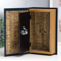 Сейф-книга дерево, кожзам "Великие мысли великих мужчин" 21х13х5 см Сейф-книга дерево, кожзам "Великие мысли великих мужчин" 21х13х5 см