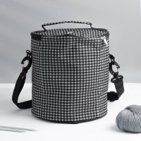 Сумка-футляр &laquo;Гусиная лапка&raquo;, 2 люверса, d = 21 &times; 23 см, цвет чёрный/белый