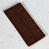 Новогодний подарочный набор косметики &laquo;Командир&raquo;, гель для душа во флаконе коньяка 250 мл и мыло для рук в форме шоколада 90 г, Новый Год