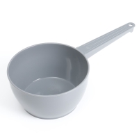 Ковш пластиковый для купания и мытья головы, детский банный ковшик, 1л., цвет серый Ковш пластиковый для купания и мытья головы, детский банный ковшик, 1л., цвет серый