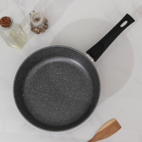 Сковорода Доляна &laquo;Марбл&raquo;, d=26 см, стеклянная крышка, съёмная ручка, антипригарное покрытие