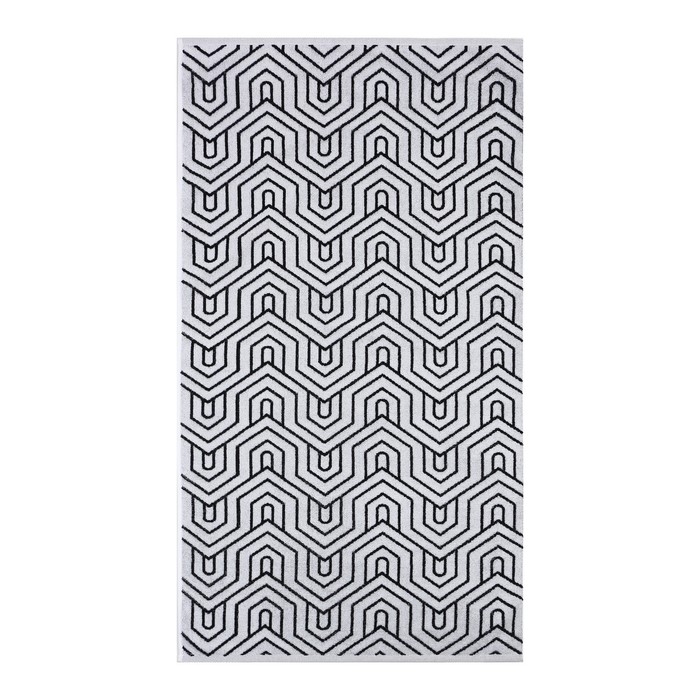 Полотенце махровое Этель "Ornament" белое на чёрном, 70х130 см, 100% хлопок, 420 гр/м2