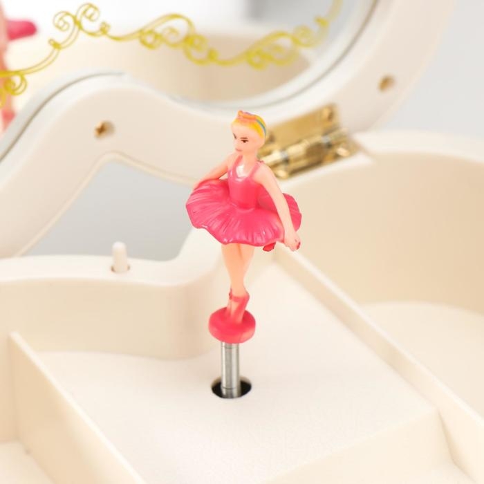 Шкатулка музыкальная механическая Шкатулка музыкальная механическая "Сердце с золотыми узорами" 6,5х19,5х16 см