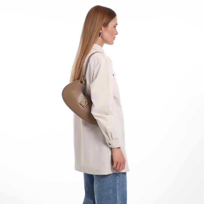 Сумка женская багет на молнии TEXTURA, средний размер, цвет светло-коричневый Сумка женская багет на молнии TEXTURA, средний размер, цвет светло-коричневый