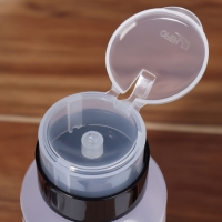 Флакон с помпой «Сделай это», 250 мл, цвет черный/прозрачный Флакон с помпой «Сделай это», 250 мл, цвет черный/прозрачный