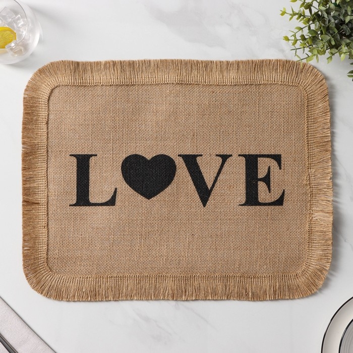 Салфетка сервировочная на стол Доляна &laquo;Любовь&raquo;, 40&times;30 см, цвет бежевый