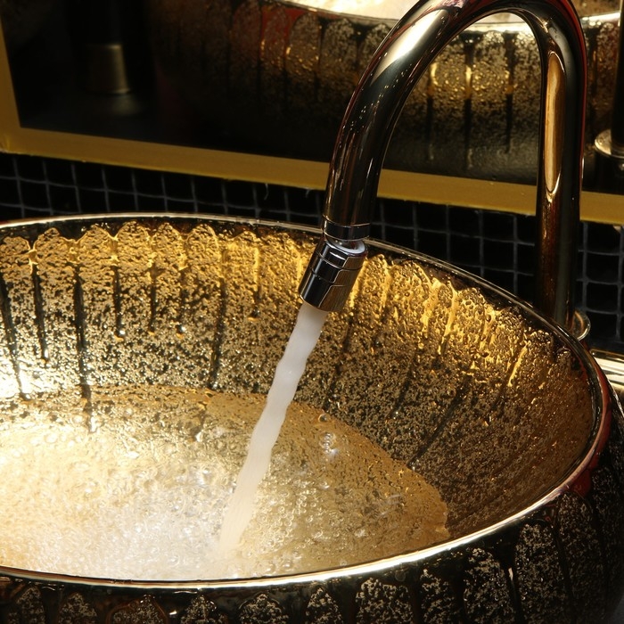 Аэратор Accoona A464-8, внутренняя резьба, 2-х режимный, поворотный механизм, латунь Аэратор Accoona A464-8, внутренняя резьба, 2-х режимный, поворотный механизм, латунь