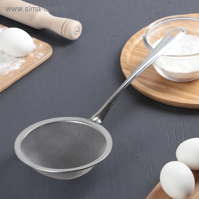 Сито для просеивания с ручкой Доляна «Фире», d=13 см, нержавеющая сталь, цвет серебристый Сито для просеивания с ручкой Доляна «Фире», d=13 см, нержавеющая сталь, цвет серебристый