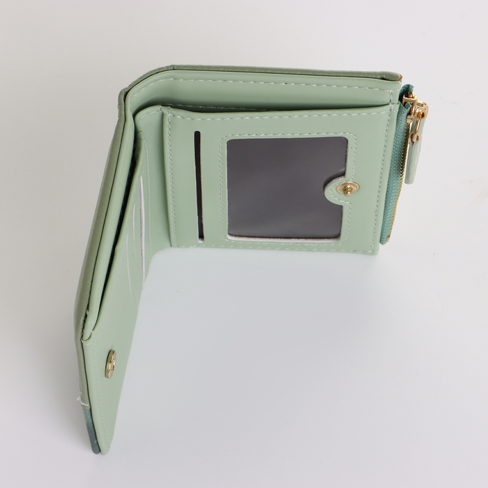 Кошелёк женский на кнопке, цвет зелёный Кошелёк женский на кнопке, цвет зелёный
