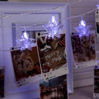 Гирлянда «Нить» 4.5 м с насадками «Прищепки-звёзды», IP20, прозрачная нить, 20 LED, свечение белое, 220 В Гирлянда «Нить» 4.5 м с насадками «Прищепки-звёзды», IP20, прозрачная нить, 20 LED, свечение белое, 220 В