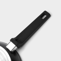 Сковорода Magistro Flame, d=26 см, h=4,9 см, ручка soft-touch, антипригарное покрытие, индукция, цвет чёрный Сковорода Magistro Flame, d=26 см, h=4,9 см, ручка soft-touch, антипригарное покрытие, индукция, цвет чёрный