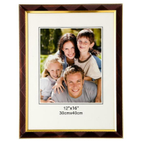 Фоторамка пластик 30х40 см "Линии-диагональ на шоколаде, двойная золотая рамка" 44,7х34,8 см 53759 Фоторамка пластик 30х40 см "Линии-диагональ на шоколаде, двойная золотая рамка" 44,7х34,8 см 53759