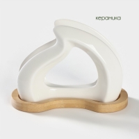 Салфетница керамическая на бамбуковой подставке BellaTenero, 14×7×10 см, цвет белый Салфетница керамическая на бамбуковой подставке BellaTenero, 14×7×10 см, цвет белый