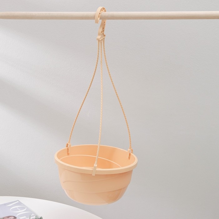 Кашпо для цветов подвесное с прикорневым поливом «Мальва» 4,7 л, цвет кремовый Кашпо для цветов подвесное с прикорневым поливом «Мальва» 4,7 л, цвет кремовый