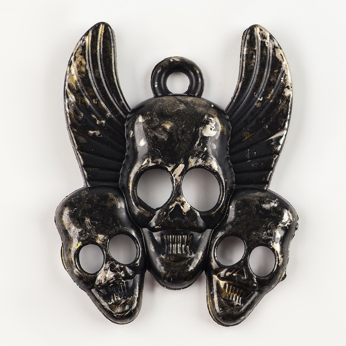 Кулон подвеска на шею «Черепа» Кулон подвеска на шею «Черепа»