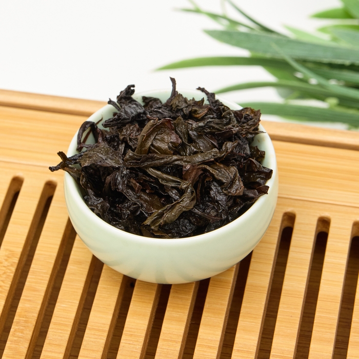 Чай китайский листовой Да Хун Пао Чай китайский листовой Да Хун Пао "Большой красный халат", 100 г