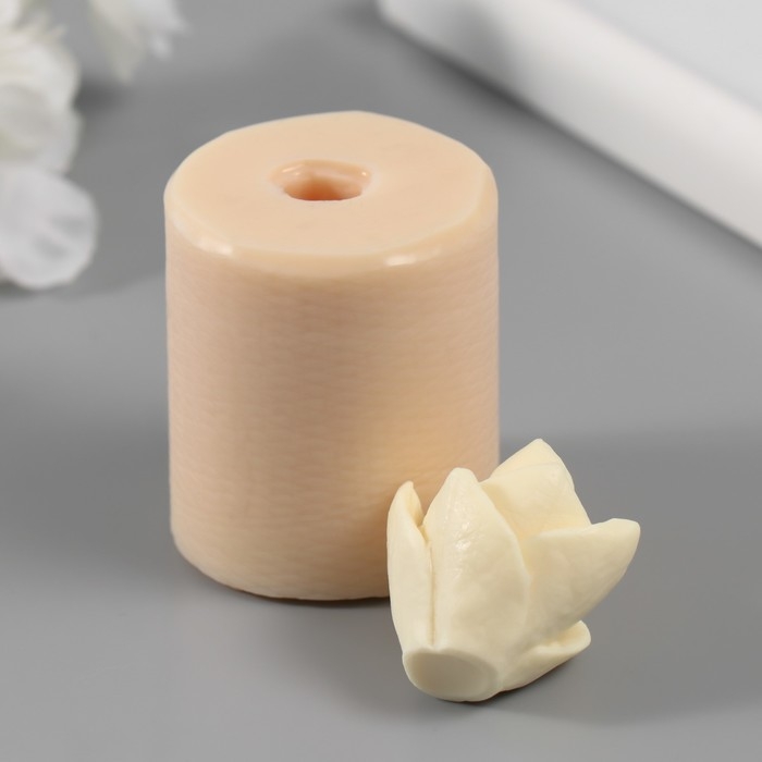 Молд Молд "Бутон цветка" 3,5х3х3,5 см