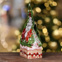 Подарочная коробка "Ёлка с пряниками",  15,7 х 9,5 х 22,5 см