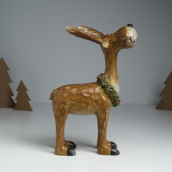 Сувенир полистоун Сувенир полистоун "Важный лось в еловом венке с ягодками" стоит 16,5х10х25 см
