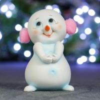 Фигура "Застенчивый снеговик" 8х7х11см Фигура "Застенчивый снеговик" 8х7х11см