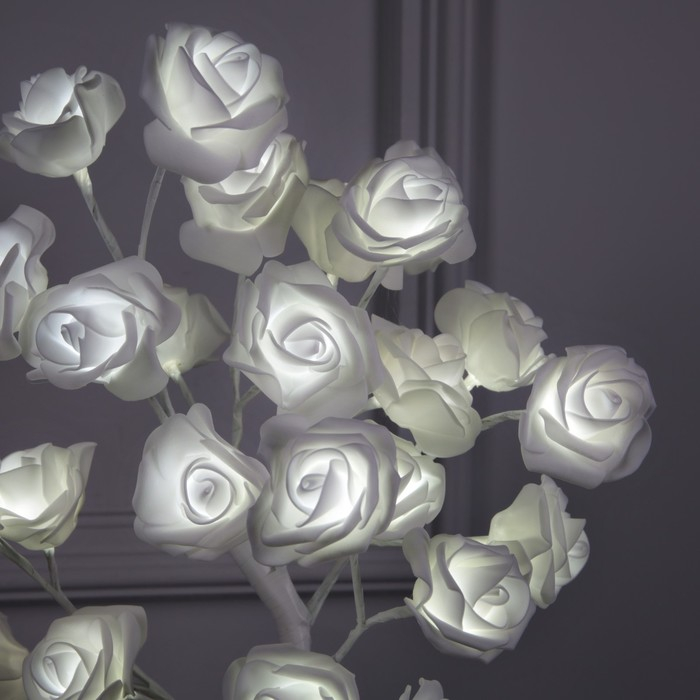 Светодиодный куст &laquo;Розы белые&raquo; 45 см, 24 LED, постоянное свечение, 220 В, свечение белое