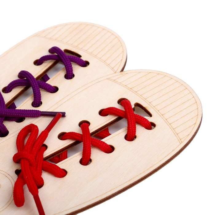 Шнуровка &laquo;Кеды&raquo;