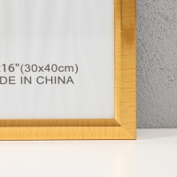 Фоторамка пластик 30х40 см "Штрихи на золоте" 1х32,5х42,5 см Фоторамка пластик 30х40 см "Штрихи на золоте" 1х32,5х42,5 см