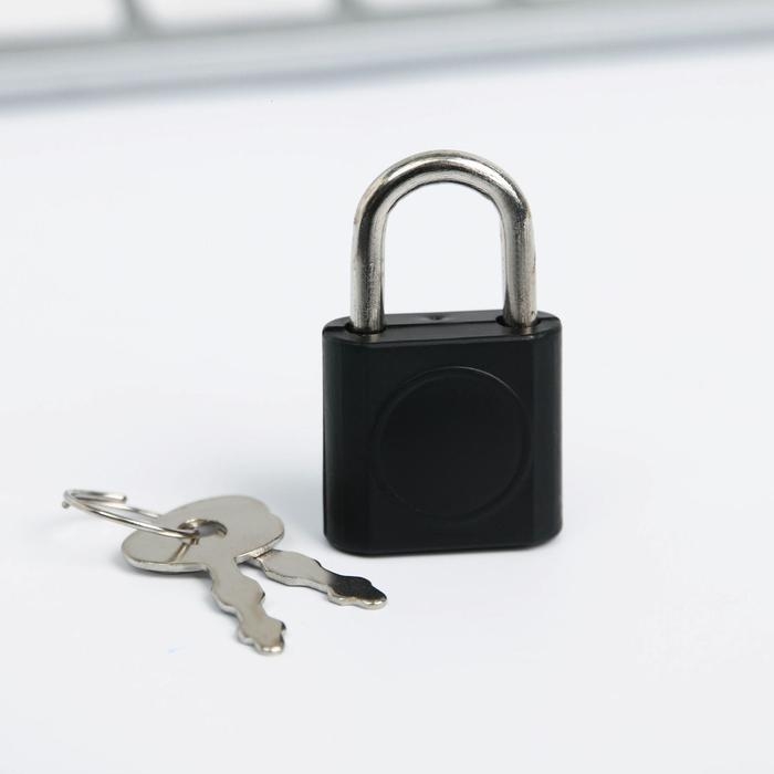 Анкета на замочке, в твердой обложке А6, 40 листов &laquo;ВСЕ ОБО МНЕ&raquo;