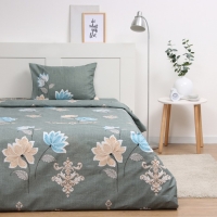 Постельное бельё 1,5сп Экономь и Я "Цветочное настроение" 143*215см, 145*214см, 50*70см-1шт, 60г/м2, микрофибра Постельное бельё 1,5сп Экономь и Я "Цветочное настроение" 143*215см, 145*214см, 50*70см-1шт, 60г/м2, микрофибра