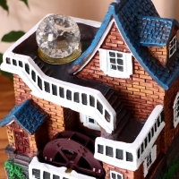 Фонтан "Домик лестница" 27х18 см (с подсветкой) Фонтан "Домик лестница" 27х18 см (с подсветкой)