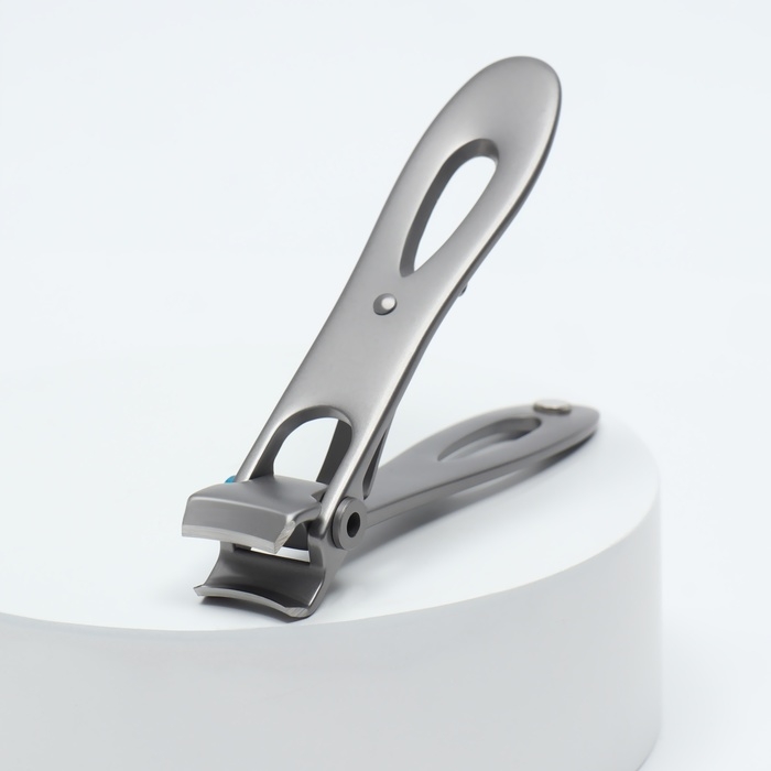 Кусачки - книпсер педикюрные «Premium», 8,5 см, цвет серебристый Кусачки - книпсер педикюрные «Premium», 8,5 см, цвет серебристый