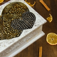 Шкатулка "Два сердца" 24х18х9 см, МДФ Шкатулка "Два сердца" 24х18х9 см, МДФ