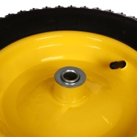 Колесо пневматическое, из полиуретана, d = 365 мм, ступица: диаметр 16 мм, длина 80 мм Колесо пневматическое, из полиуретана, d = 365 мм, ступица: диаметр 16 мм, длина 80 мм