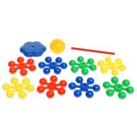 Пирамида &laquo;Шары&raquo;