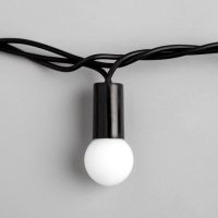 Гирлянда &laquo;Нить&raquo; 10 м с насадками &laquo;Шарики 1.5 см&raquo;, IP44, тёмная нить, 100 LED, свечение бело-синее, мигание, 220 В