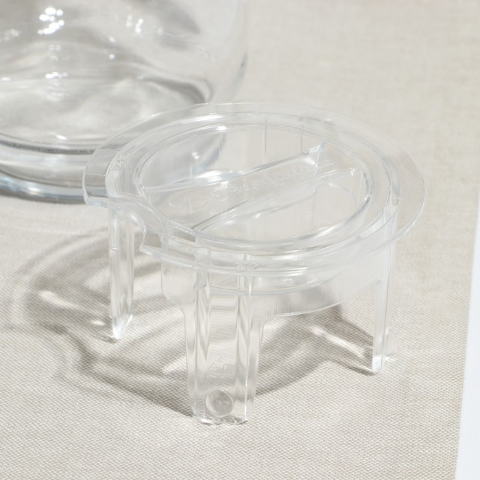 Кувшин стеклянный &laquo;Акватик&raquo;, 1650 мл, прозрачная акриловая крышка