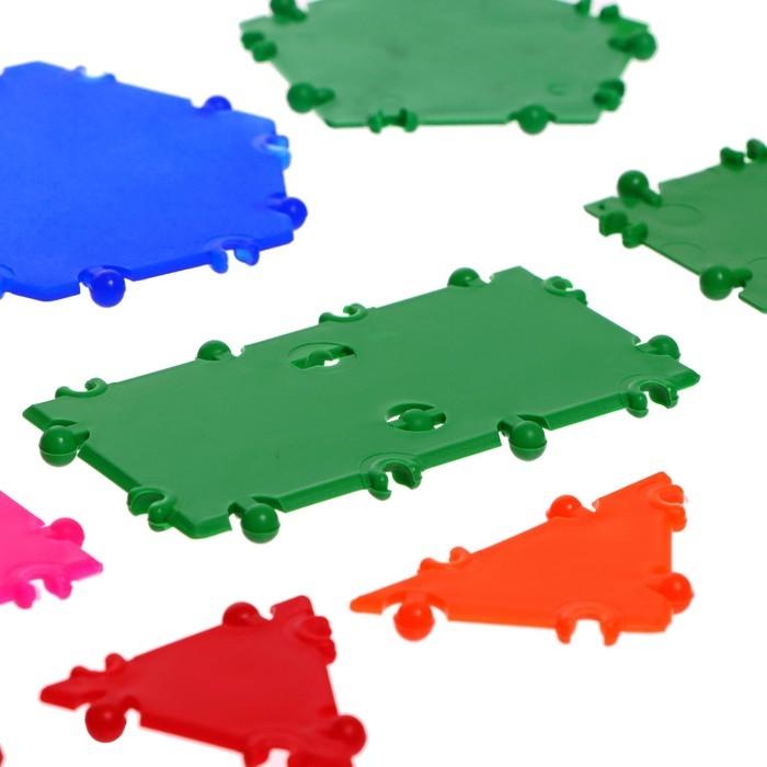 Конструктор ТИКО «Фантазёр», 131 деталь, 4 колеса Конструктор ТИКО «Фантазёр», 131 деталь, 4 колеса