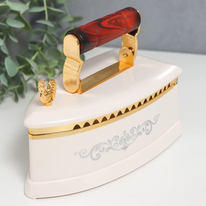 Шкатулка музыкальная механическая Шкатулка музыкальная механическая "Ретро утюг" белый 9х16х12 см