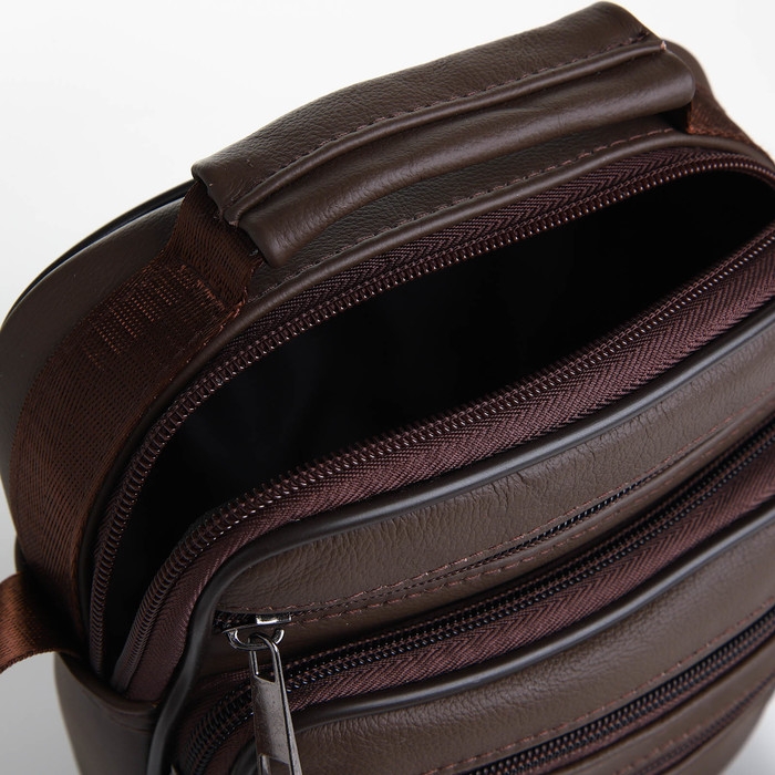 Сумка мужская на молниях, длинный ремень, цвет коричневый