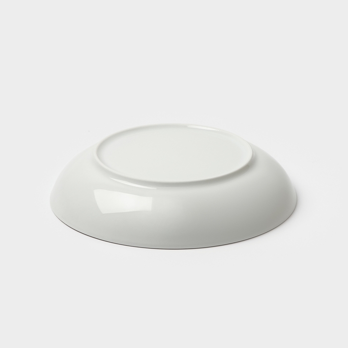 Набор фарфоровой посуды &laquo;Классический&raquo;, 24 предмета: тарелка плоская d=17,5 см, d=20 см, тарелка глубокая 600 мл, d=20 см, кружка 300 мл