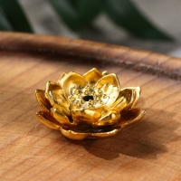 Подставка для благовоний "Кувшинка" 3 х 1,5 см, золотая Подставка для благовоний "Кувшинка" 3 х 1,5 см, золотая