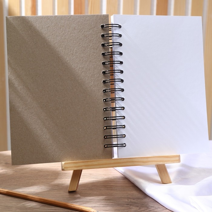 Скетчбук в твердой обложке А5, 80 листов 160 г/м2 &laquo;Попугай&raquo;